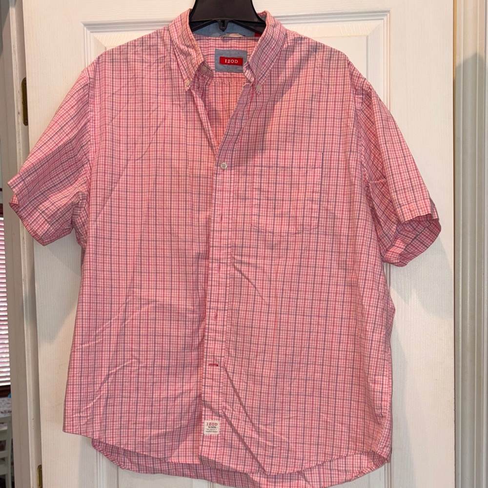 Izod Men's Casual Pink Checkered Shirt